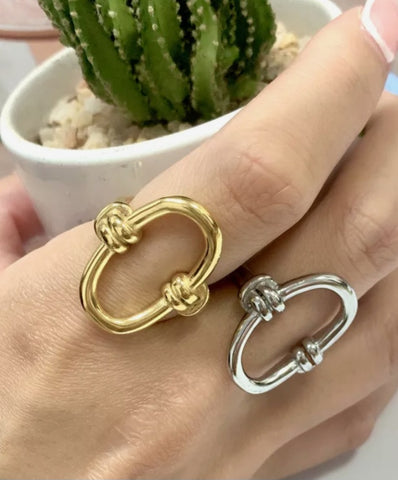 Hole Ring